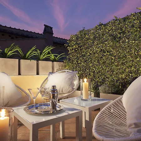 Aparthotel Palazzo Scanderbeg 4*