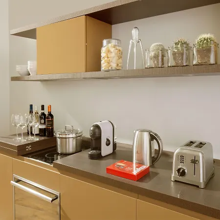 Palazzo Scanderbeg 4* Rome