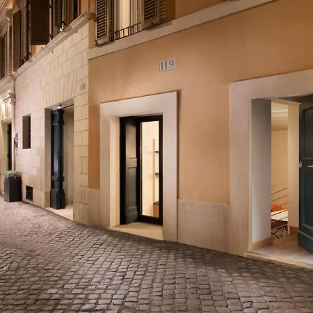 Palazzo Scanderbeg 4* Rome