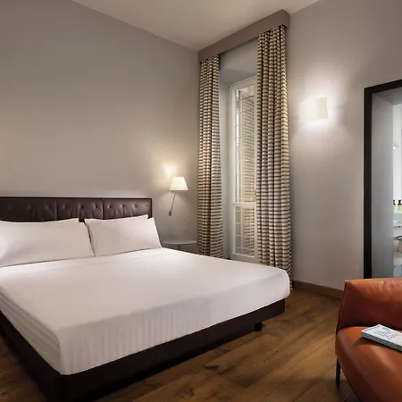 Palazzo Scanderbeg 4*