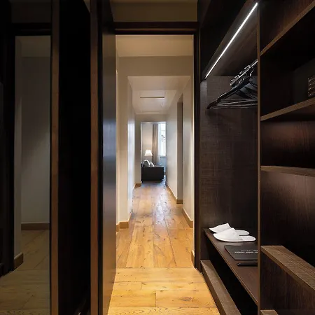 Aparthotel Palazzo Scanderbeg Rome