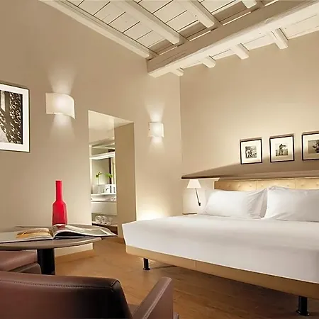Palazzo Scanderbeg 4* Rom