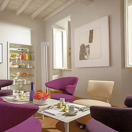 Palazzo Scanderbeg 4* רומא