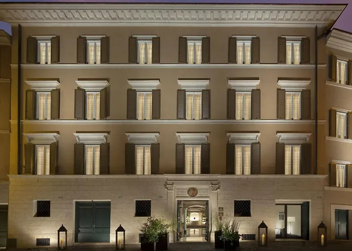 Palazzo Scanderbeg 4* Roma