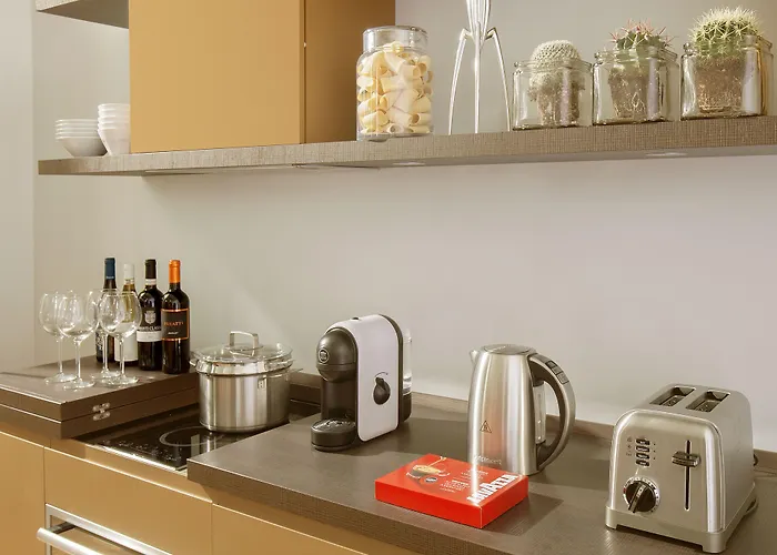 Palazzo Scanderbeg 4* Roma